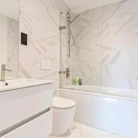 Meadow Haven 2 Bath 2 Bed - Onstreet Park- Netflix Apartment Birmingham Exterior photo