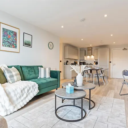 Meadow Haven 2 Bath 2 Bed - Onstreet Park- Netflix Apartment Birmingham Exterior photo